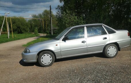 Daewoo Nexia I рестайлинг, 2011 год, 3 фотография