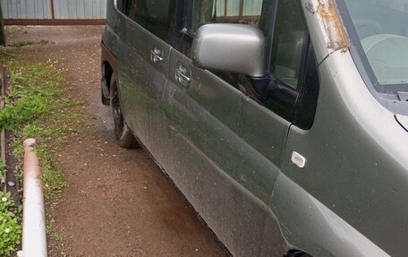 Honda Mobilio I, 2005 год, 220 000 рублей, 11 фотография