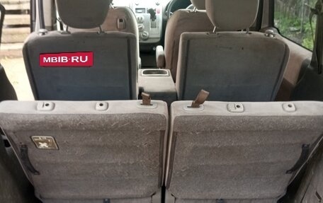 Honda Mobilio I, 2005 год, 220 000 рублей, 2 фотография