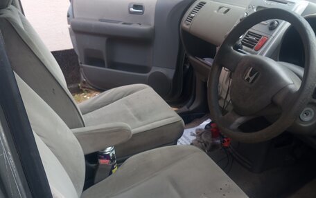 Honda Mobilio I, 2005 год, 220 000 рублей, 14 фотография