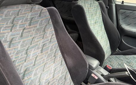Toyota Corolla, 1996 год, 390 000 рублей, 5 фотография