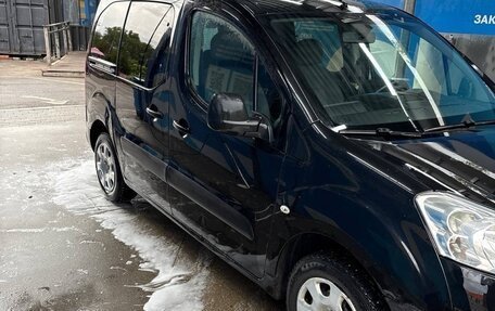 Peugeot Partner II рестайлинг 2, 2013 год, 650 000 рублей, 3 фотография
