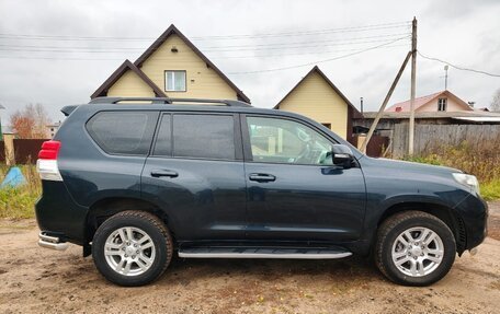 Toyota Land Cruiser Prado 150 рестайлинг 2, 2010 год, 2 350 000 рублей, 7 фотография