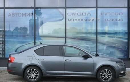 Skoda Octavia, 2019 год, 1 570 000 рублей, 4 фотография