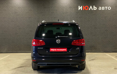 Volkswagen Sharan II, 2012 год, 1 485 000 рублей, 6 фотография