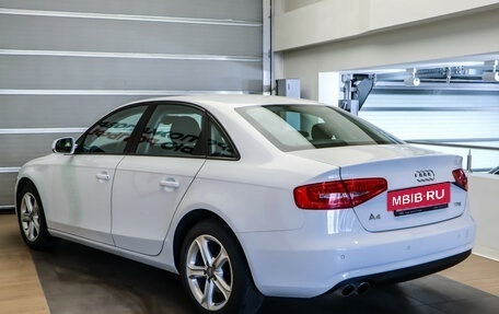 Audi A4, 2014 год, 1 350 000 рублей, 6 фотография