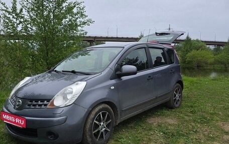 Nissan Note II рестайлинг, 2008 год, 600 000 рублей, 2 фотография