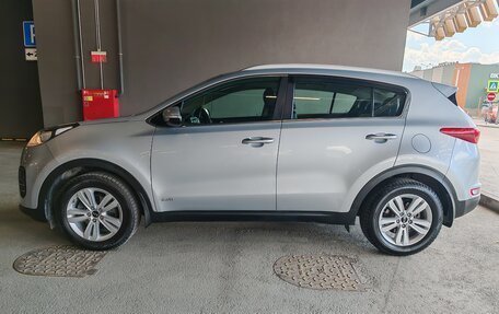 KIA Sportage IV рестайлинг, 2018 год, 2 100 000 рублей, 4 фотография