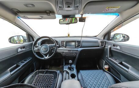 KIA Sportage IV рестайлинг, 2018 год, 2 100 000 рублей, 14 фотография