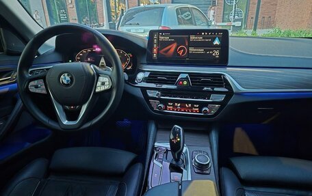 BMW 5 серия, 2022 год, 5 850 000 рублей, 13 фотография