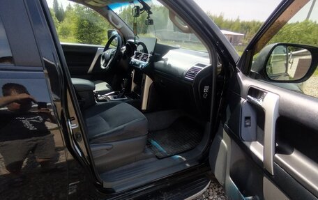 Toyota Land Cruiser Prado 150 рестайлинг 2, 2012 год, 2 600 000 рублей, 4 фотография