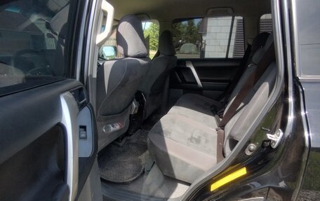 Toyota Land Cruiser Prado 150 рестайлинг 2, 2012 год, 2 600 000 рублей, 7 фотография
