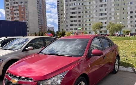 Chevrolet Cruze II, 2010 год, 350 000 рублей, 4 фотография
