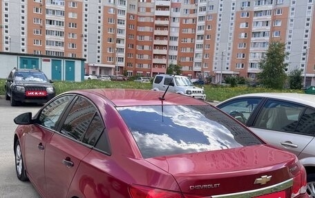 Chevrolet Cruze II, 2010 год, 350 000 рублей, 3 фотография