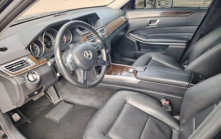 Mercedes-Benz E-Класс, 2014 год, 1 610 000 рублей, 15 фотография