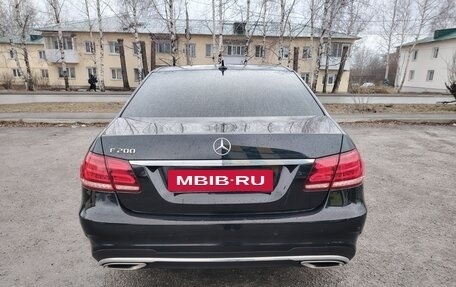 Mercedes-Benz E-Класс, 2014 год, 1 610 000 рублей, 5 фотография