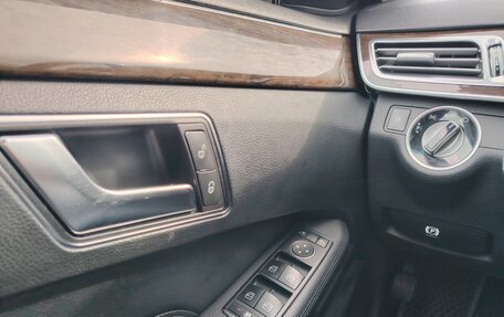 Mercedes-Benz E-Класс, 2014 год, 1 610 000 рублей, 20 фотография