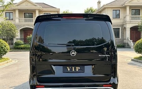 Mercedes-Benz Vito, 2023 год, 5 200 000 рублей, 5 фотография