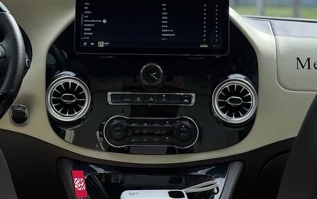 Mercedes-Benz Vito, 2023 год, 5 200 000 рублей, 12 фотография
