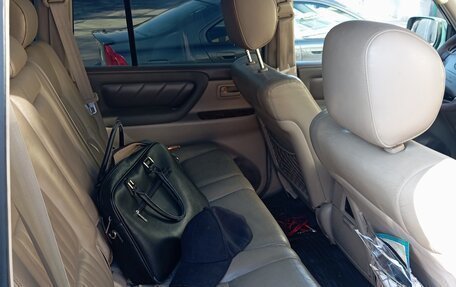 Toyota Land Cruiser 100 рестайлинг 2, 2000 год, 1 100 000 рублей, 6 фотография
