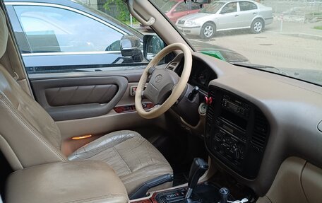 Toyota Land Cruiser 100 рестайлинг 2, 2000 год, 1 100 000 рублей, 9 фотография