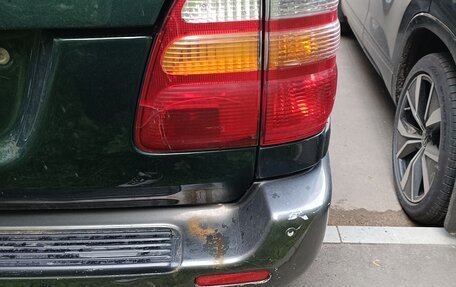 Toyota Land Cruiser 100 рестайлинг 2, 2000 год, 1 100 000 рублей, 11 фотография