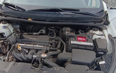 Hyundai Solaris II рестайлинг, 2013 год, 950 000 рублей, 9 фотография