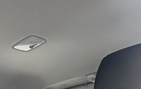 Hyundai Solaris II рестайлинг, 2013 год, 950 000 рублей, 27 фотография