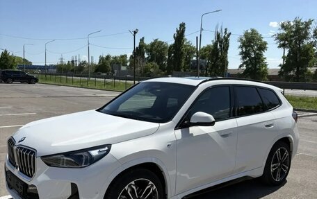 BMW X1, 2024 год, 5 750 000 рублей, 3 фотография