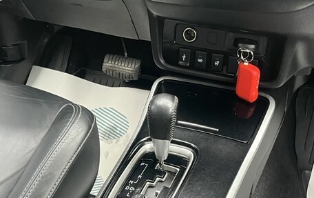 Mitsubishi Outlander III рестайлинг 3, 2019 год, 2 260 000 рублей, 12 фотография