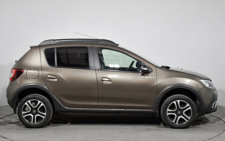 Renault Sandero II рестайлинг, 2019 год, 1 245 000 рублей, 4 фотография