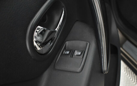 Renault Sandero II рестайлинг, 2019 год, 1 245 000 рублей, 18 фотография