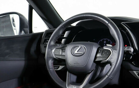 Lexus RX IV рестайлинг, 2022 год, 7 497 000 рублей, 15 фотография