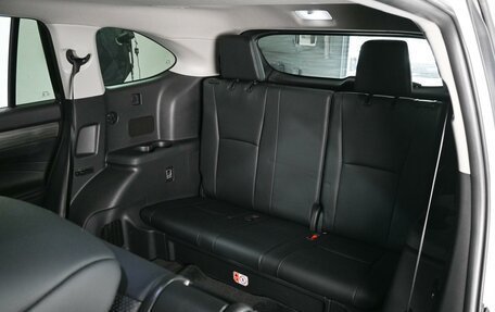 Toyota Highlander, 2024 год, 4 770 000 рублей, 12 фотография