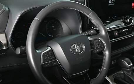 Toyota Highlander, 2024 год, 4 770 000 рублей, 15 фотография