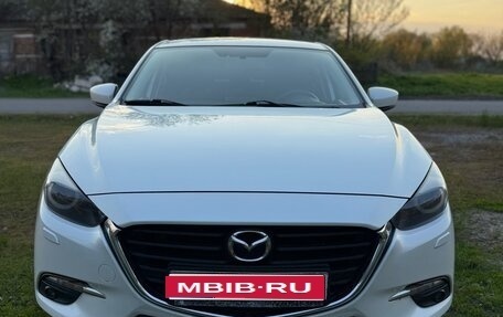Mazda 3, 2018 год, 1 700 000 рублей, 1 фотография