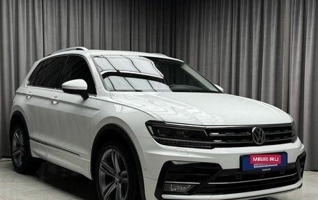 Volkswagen Tiguan II, 2019 год, 4 099 000 рублей, 1 фотография