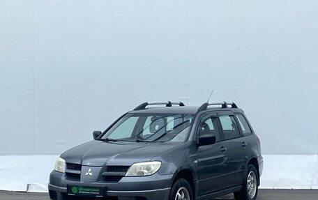 Mitsubishi Outlander III рестайлинг 3, 2007 год, 550 000 рублей, 1 фотография