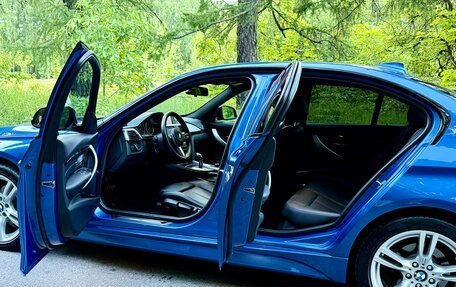 BMW 3 серия, 2018 год, 2 565 000 рублей, 12 фотография