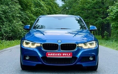BMW 3 серия, 2018 год, 2 565 000 рублей, 3 фотография