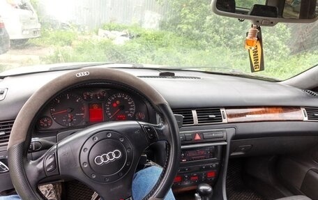 Audi A6, 1998 год, 300 000 рублей, 16 фотография