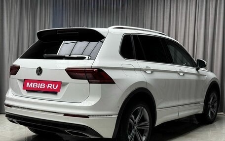Volkswagen Tiguan II, 2019 год, 4 099 000 рублей, 6 фотография