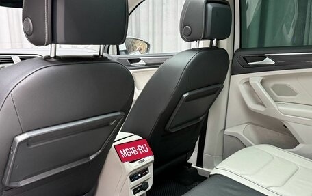 Volkswagen Tiguan II, 2019 год, 4 099 000 рублей, 37 фотография