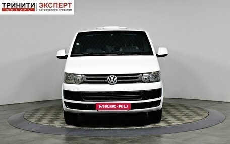 Volkswagen Transporter T5 рестайлинг, 2015 год, 1 795 000 рублей, 2 фотография