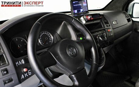Volkswagen Transporter T5 рестайлинг, 2015 год, 1 795 000 рублей, 11 фотография