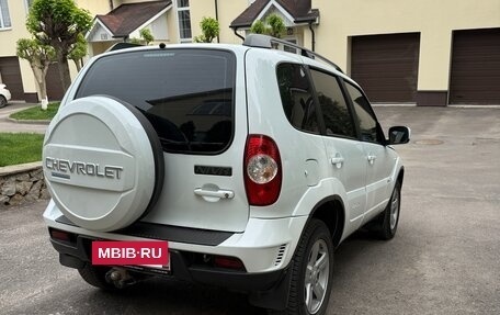 Chevrolet Niva I рестайлинг, 2013 год, 670 000 рублей, 4 фотография
