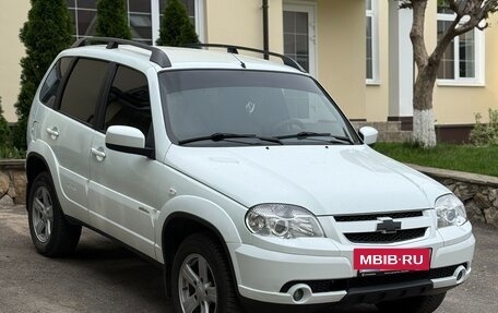 Chevrolet Niva I рестайлинг, 2013 год, 670 000 рублей, 2 фотография