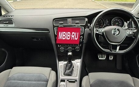 Volkswagen Golf VII, 2015 год, 1 550 000 рублей, 16 фотография