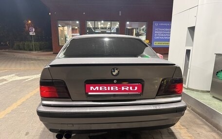 BMW 3 серия, 1994 год, 500 000 рублей, 3 фотография