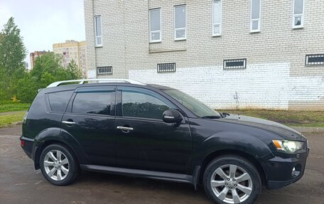 Mitsubishi Outlander III рестайлинг 3, 2010 год, 1 150 000 рублей, 6 фотография